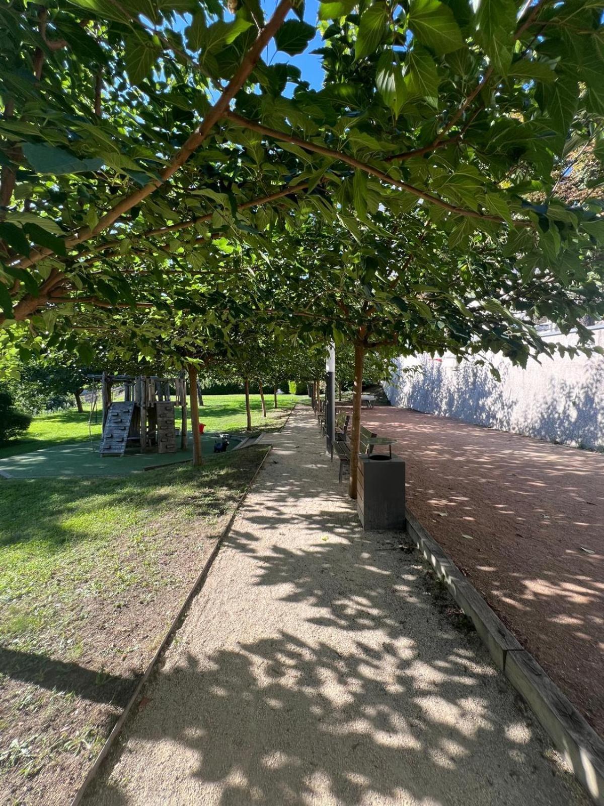 Chambre Dans Les Hauteurs De Lyon Proche Fourviere Chez L Hote Exterior foto